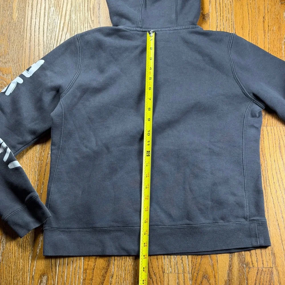 Nike sportswear essential